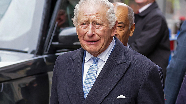 Здоровье правящего монарха определило судьбу визита для празднования 250-летия США