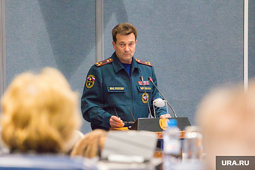 Вице-губернатор ХМАО собирается чаще летать в командировки в Донбасс
