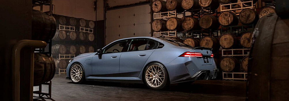 Показана BMW M5 в исполнении IND Distribution