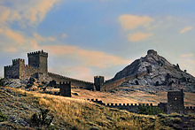 В Судаке отреставрируют Генуэзскую крепость