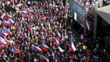 Массовые акции протеста против политики правительства начались в Чехии