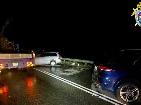 СК завел дело после смертельного ДТП с Mercedes чиновника Забайкалья