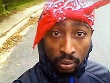 Пользователи сети нашли «воскресшего» Тупака Шакура