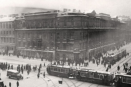 Архивные фотографии блокадного Ленинграда опубликовали в библиотеке «МЭШ»