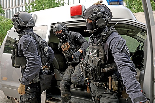 Полицейские Южной Кореи и Камбоджи задержали десятки кибермошенников