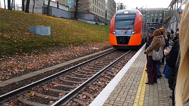 С 12 мая увеличивается количество поездов на приморских и внутригородских направлениях