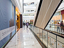 COVID-19 в Петербурге: подростков до 20 февраля не будут пускать в ТЦ и кафе