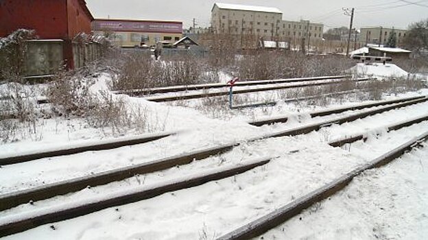 Жители района КПД просят оборудовать переход через железную дорогу