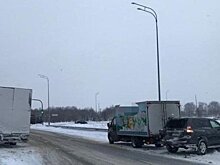 Водитель машины с окраской такси рассказал о крупном ДТП на Варшавском шоссе