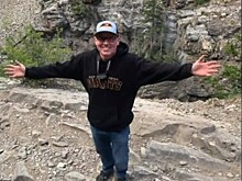 Мотоциклист снял на видео свое падение с 18-метрового обрыва