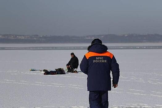 Спасатели искали одного пропавшего рыбака, а нашли троих