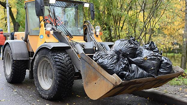 Более 200 тонн мусора вывезено на полигон после общегородского субботника в Вологде