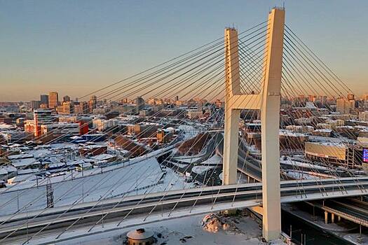 Общественный транспорт по четвертому мосту Новосибирска будет ходить на особых условиях