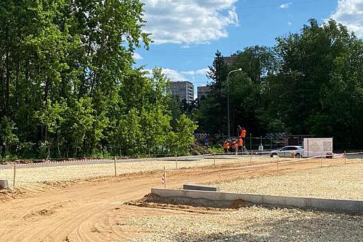 Ремонт асфальта «большими картами» выполнен в 13 дворах района Савелки