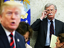 Болтон ушел, а проблемы остались