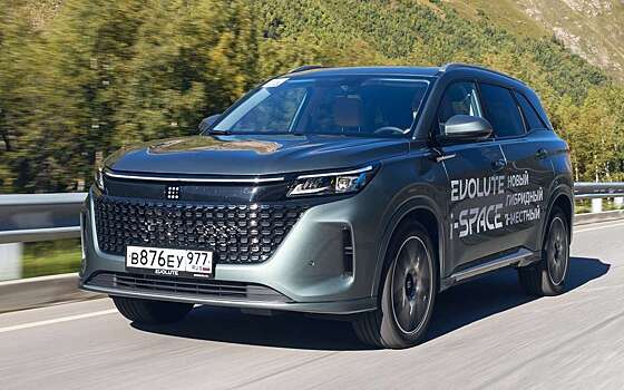 Кроссовер российского производства — теперь 4х4!