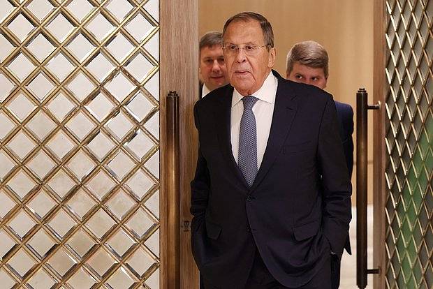 Лавров пошутил насчет военной базы Девеселу в Румынии