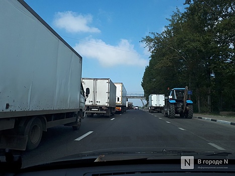Массовая авария с грузовиками произошла в Чкаловском районе