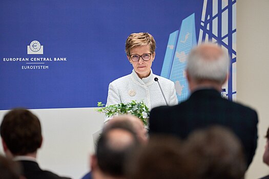 ЕЦБ подталкивает UniCredit и Raiffeisenbank к уходу из России