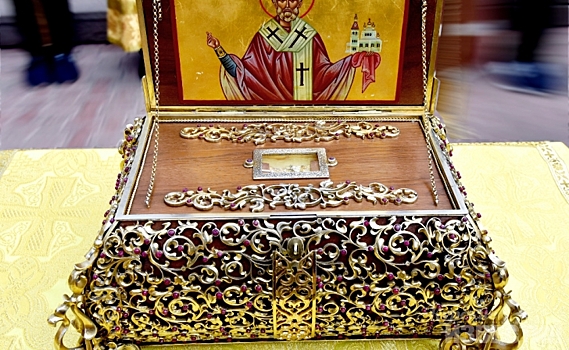 В Курске пребывает икона и ковчег с частицей мощей святителя Николая Чудотворца