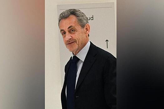 Выпущенный из тюрьмы президент неожиданно поведал об удивительных отношениях с Марин Ле Пен