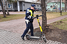 В Екатеринбурге сбили 14-летнюю девочку на самокате