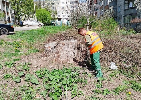 В Курске оштрафовали семь управляющих компаний и ТСЖ за нарушения во дворах