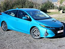 Подключаемый гибрид Toyota Prius стал пятиместным для Европы