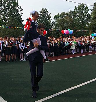 В школе № 1678 Восточного Дегунина отметили День знаний