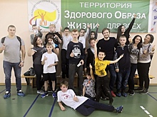 Подростки пообщались с КМС по флорболу