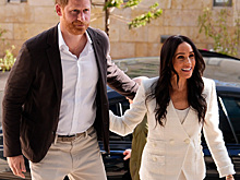 Меган Маркл выбрала белоснежный образ для визита в Иорданию