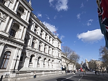 «Восхищается Путиным»: Великобритания готовится к переменам