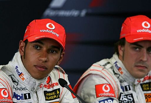 Бывший сотрудник McLaren рассказал, как Алонсо подкупал механиков Хэмилтона в 2007 году
