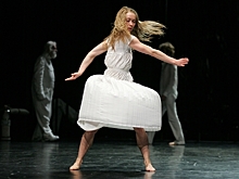 «Новая «Суспирия» Гуаданьино не имеет ничего общего арджентовской»: интервью с Еленой Фокиной, сыгравшей в новой работе создателя «Зови меня своим именем»