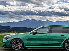 На что способен BMW M5 Touring на автобане