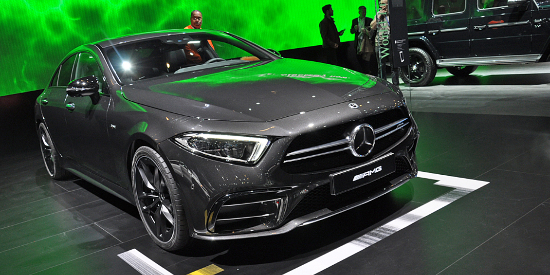 Компания Mercedes-Benz представила самую мощную модификацию модели CLS нового поколения