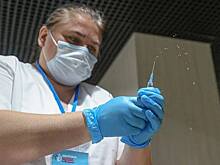 В России начались исследования прививки от гриппа и COVID