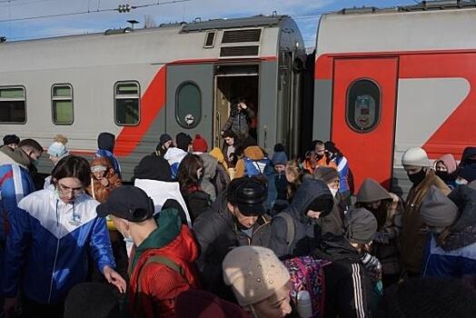 Названо число приехавших в Россию беженцев из Донбасса
