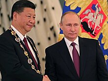 США не удастся вбить клин между Россией и Китаем, считает эксперт