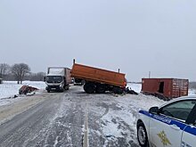 В ДТП на трассе в Котельничском районе погиб водитель «КАМАЗа»