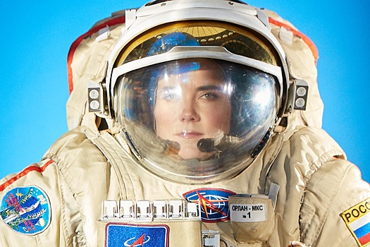 Перед выходом из проекта МКС Роскосмос отправит на орбиту женщину