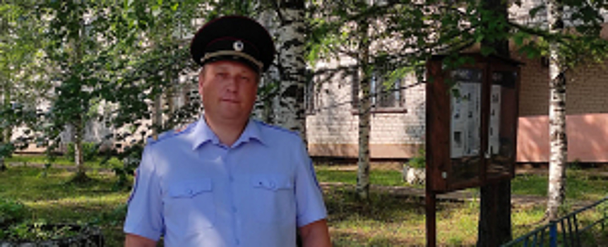 В Архангельской области начальник ОМВД России по Плесецкому району, находясь на выходном, задержал вооруженного злоумышленника