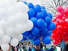 Депутат пообещал подарить Грефу тысячу воздушных шаров, если Сбербанк вернется в Крым