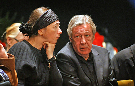 Охлобыстин сделал тревожное признание о похоронившем двух жен за год Ефремове: вот что он сказал