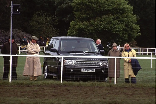 Range Rover королевы Елизаветы II пустили с молотка