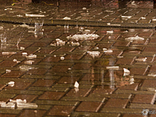 Упавший на льду мужчина умер в Тольятти