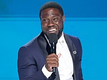 Ведущий жеребьевки ЧМ Кевин Харт: «Я фанат соккера. Поправка: остальной мир называет это футболом. Знаю Месси из-за Джордана, Роналду из-за Карри, а Беллингема из-за Брэди»