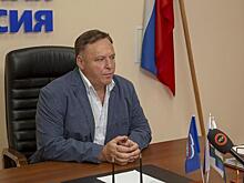 Юные кировчане пришли на прием к Олегу Валенчуку