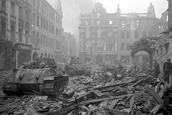 Почему в феврале 1945 года советские войска не стали брать Берлин -  Рамблер/новости