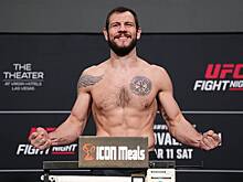 Боец UFC заявил о желании выступать под российским флагом